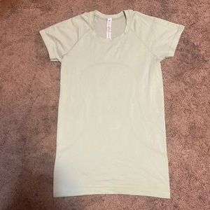 Lululemon Swiftly Top